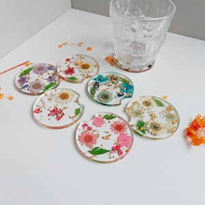 2.5 Inches Real Dried Flower Coasters, Pressed Flower Coaster for Car Decoration, Floral Resin Coaster,Birthday,Housewarming Gifts