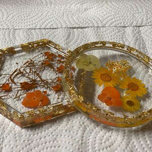 Floral theme resin coasters